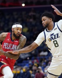  锡安复出空砍两双鹈鹕不敌爵士遭遇三连败困境