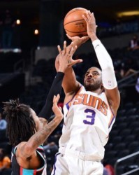  布克高效砍分太阳客场轻取马刺迎五连胜