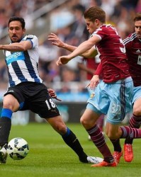  马内双响炮利物浦主场大胜纽卡斯尔联显威