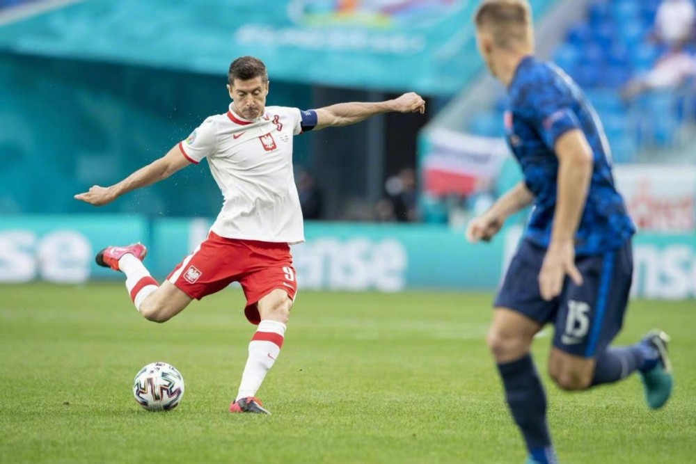  阿雅克肖防守固若金汤，零封领头羊创造历史