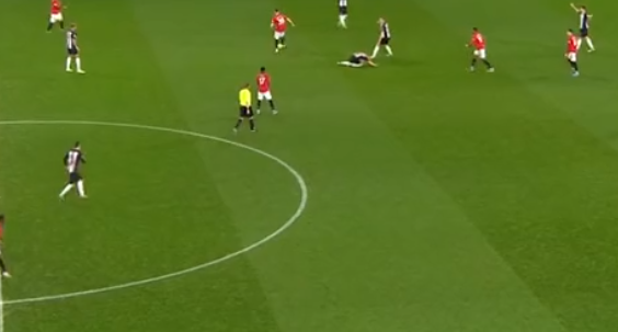  昂热定位球战术奏效，头槌破门打破僵局局面